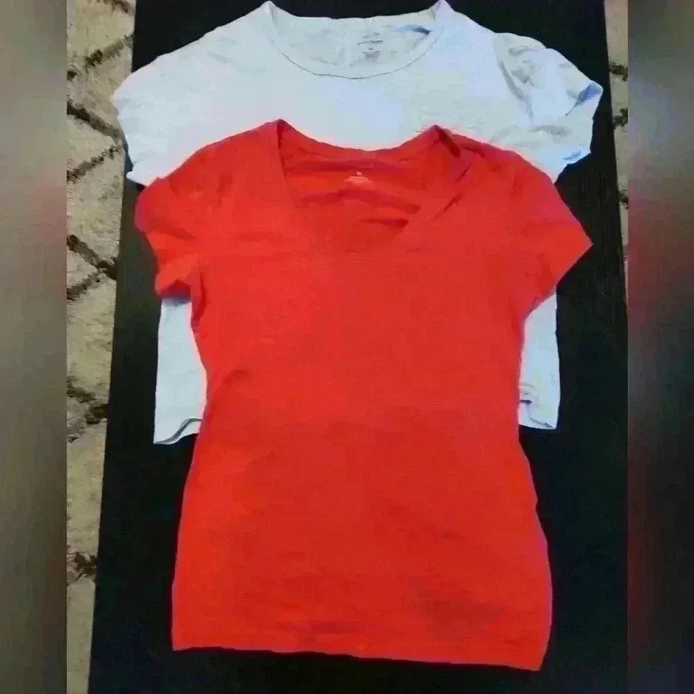 2 Banana Republic tee shirts size xs #177